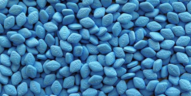 00/06/1999. AMBOISE: USINE PFIZER, FABRICANT VIAGRA