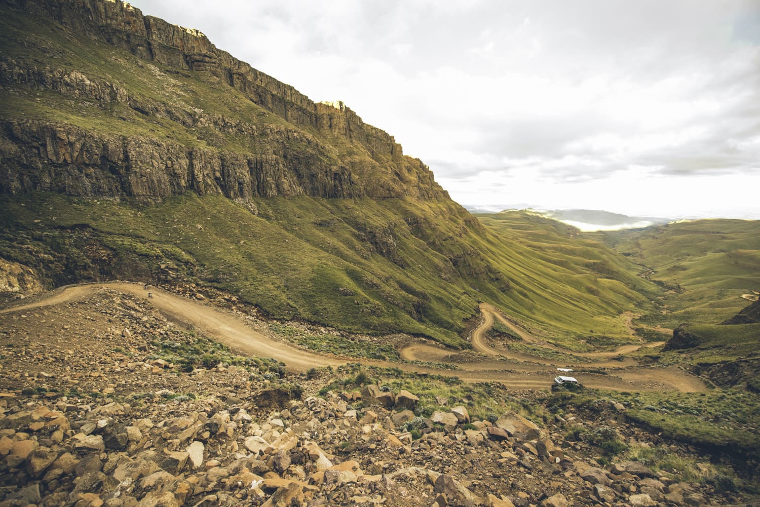 sani-pass-desmond-louw-bicycling-magazine-wowrides-0099
