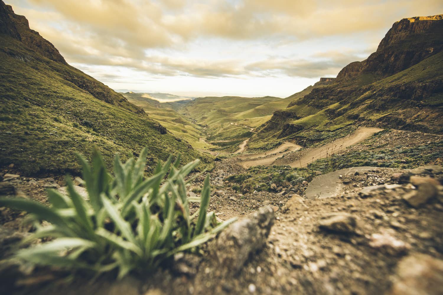 sani-pass-desmond-louw-bicycling-magazine-wowrides-0102