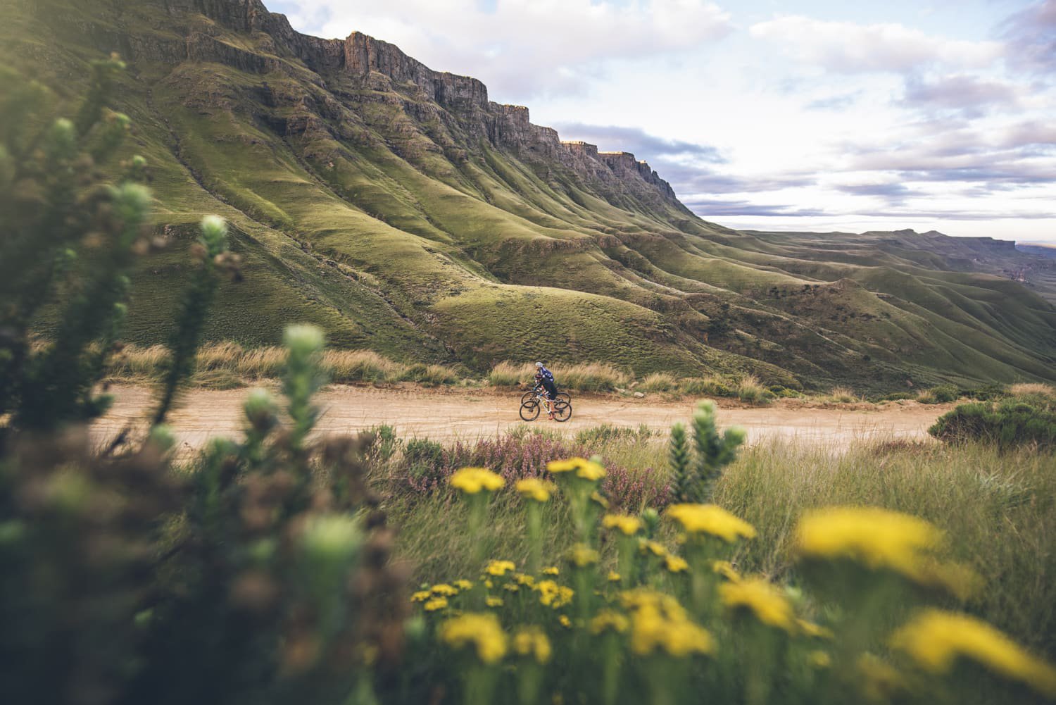 sani-pass-desmond-louw-bicycling-magazine-wowrides-0112