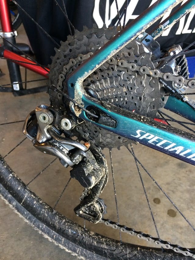 The S-Works model gets a Shimano Di2 shifting platform with road levers paired to an XTR rear mech to take care of a wider gear range.