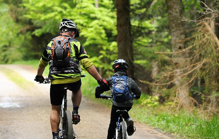 pay-it-forward-shutterstock