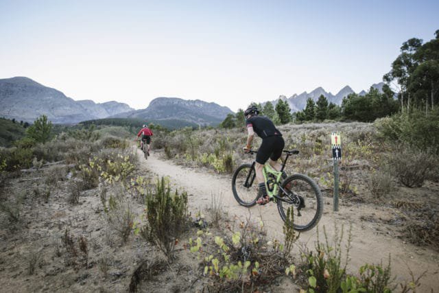 wow-rides-desmond-louw-dna-photographers-welvenpas-10