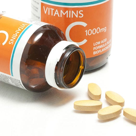 shutterstock_74168497-vitamin-c-wutthichai