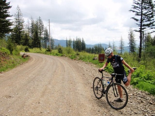 cramp-stretching-trail