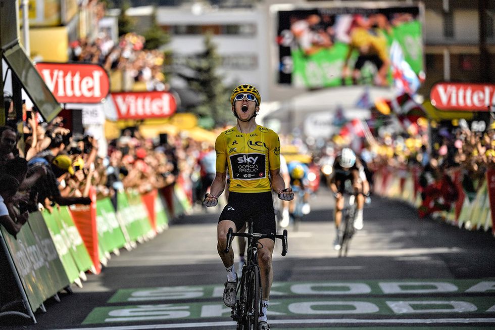 TOUR DE FRANCE