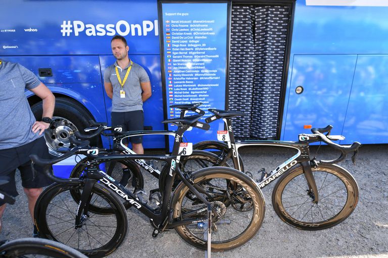 Pinarello Dogma F10 X-Light