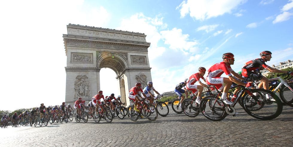 riders-of-the-tour-pass-the-arc-de-triomphe-during-stage-21-news-photo-580020052-1560970162