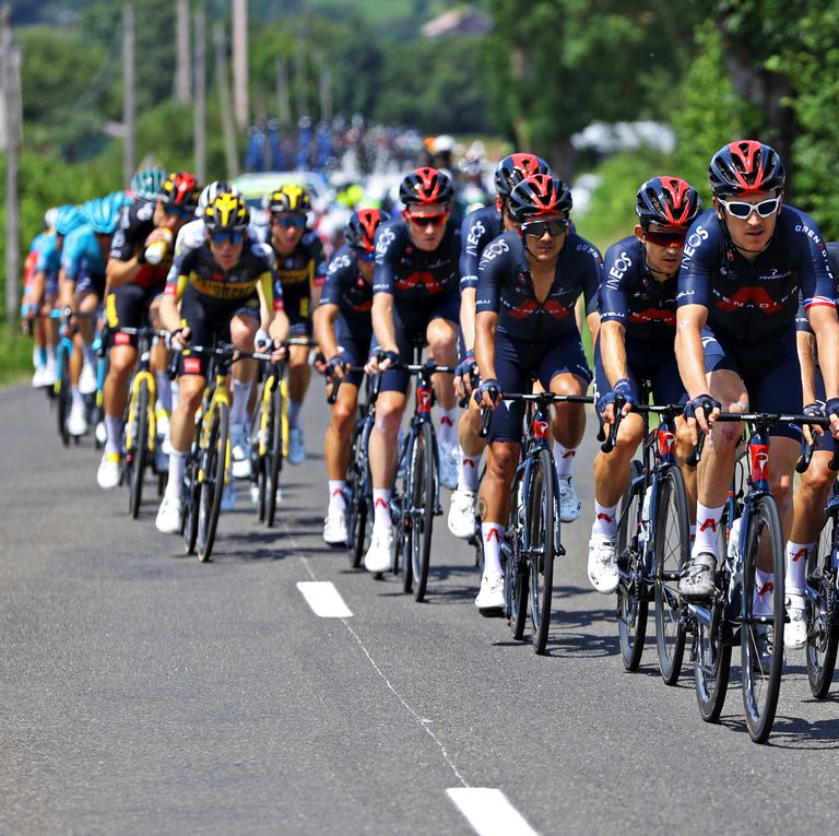 geraint-thomas-of-the-united-kingdom-jonathan-castroviejo-news-photo-1625933997