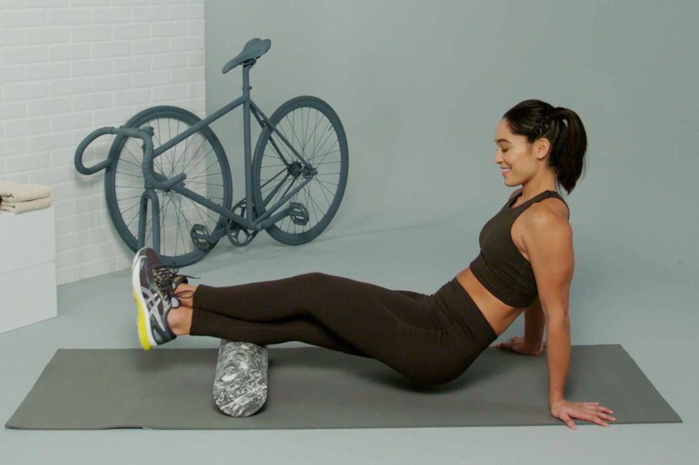 2019-bi-bicycling-fitness-ep05-foam-roller-dm-v7-generic-mov-00-00-29-23-still002-64e39ea0d5e93