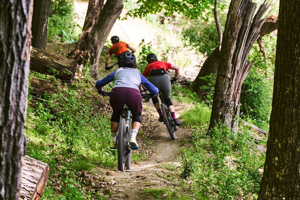 bicycling-stock-2023-0359-1-650b0a60a93b8