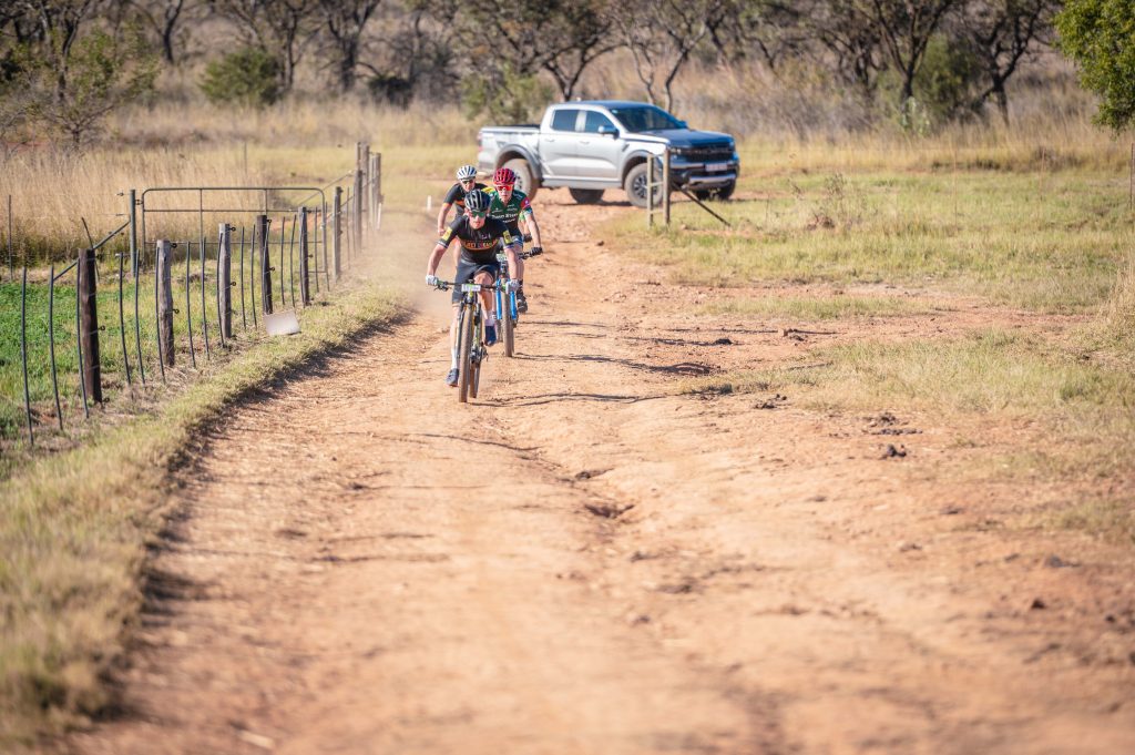 Mountain bikers tackling the Ford Trailseeker Series