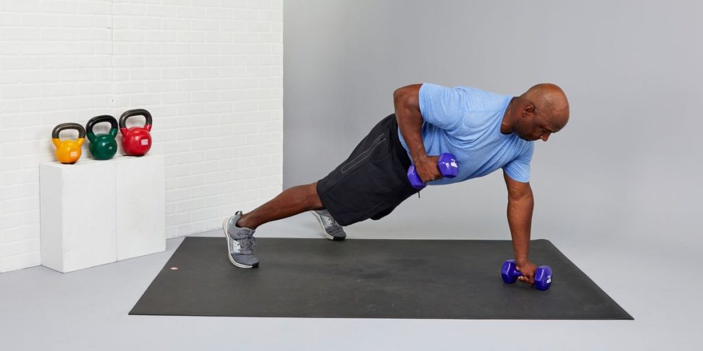 kettlebell-renegade-row-kelvin-gary-294-6410c7fd3cc3f