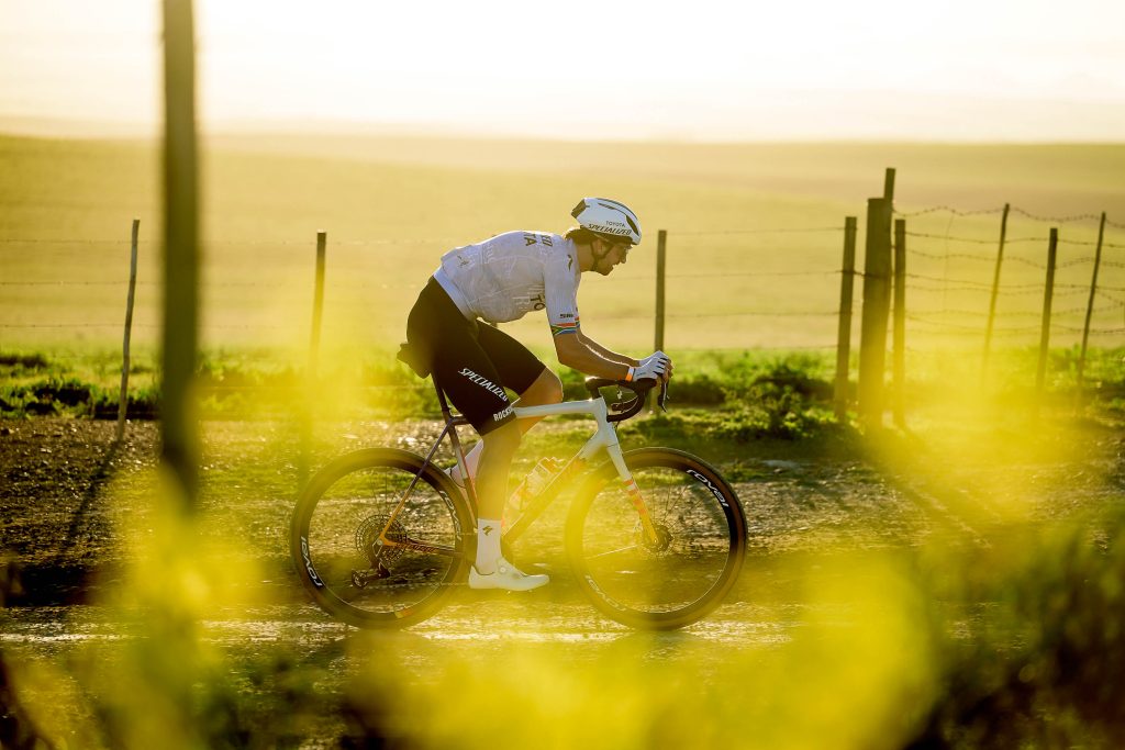 Matt Beers rode to a dominant victory in the 2024 B-well Around