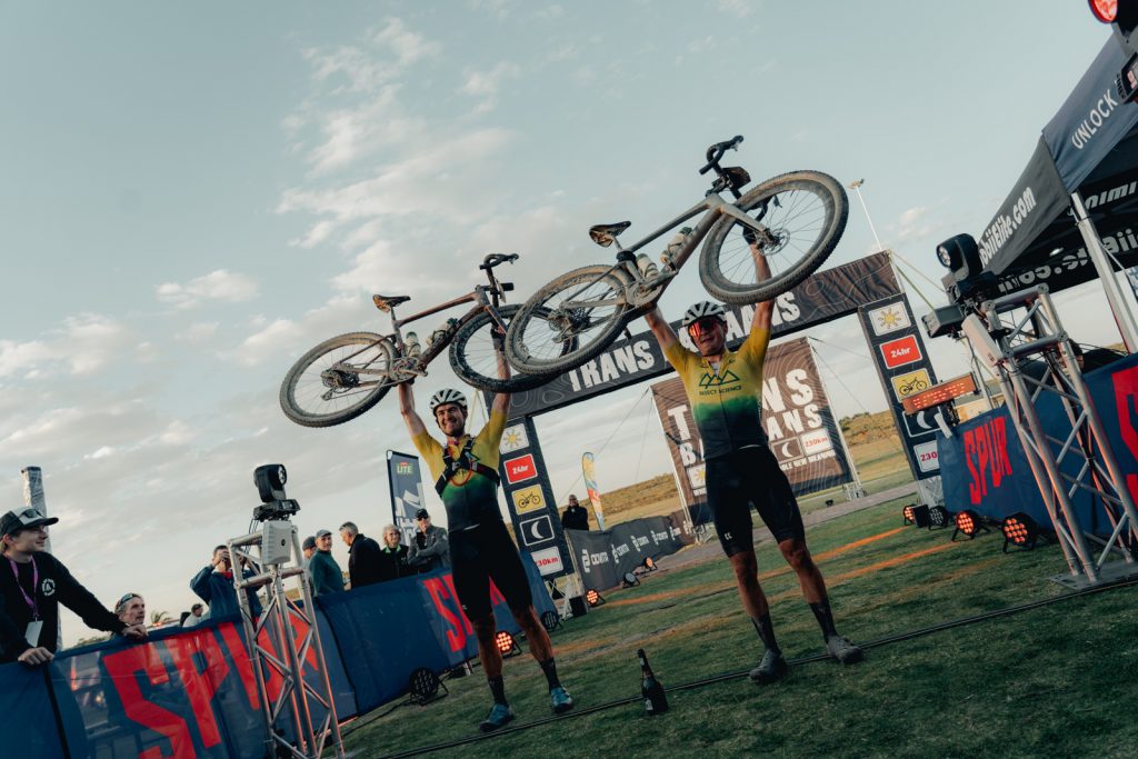 Arno du Toit (left) and Keagan Bontekoinig defended their Trans Baviaans title in fine style on Saturday, 9 August, shaving a further 3:44 off their own course record. Photo by Mentz Germishuis.