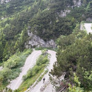 Cyclists doing a cycling tour in Italy