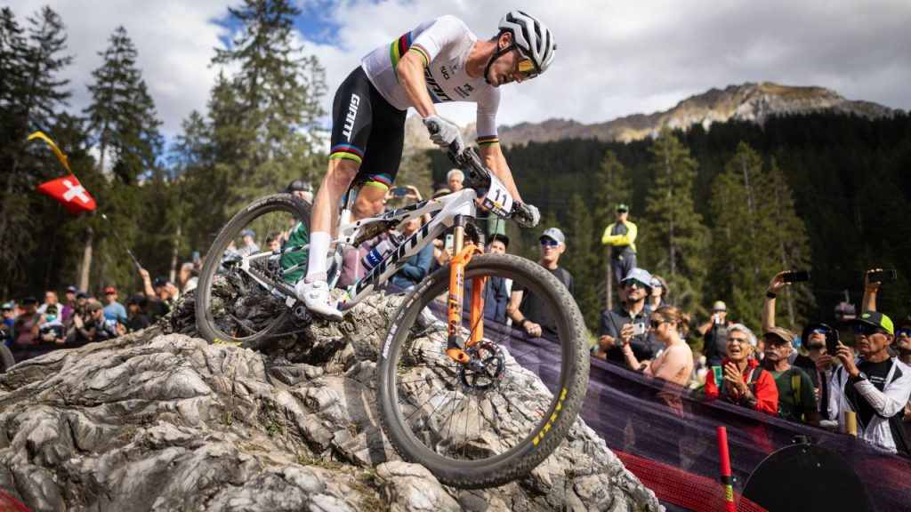 Alan Hatherly on his way to victory at the 2025 Lenzerheide XC World Cup