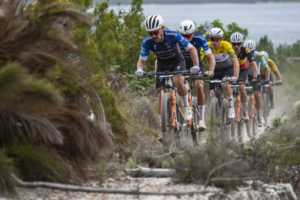 Marco Joubert (leading) crashed late in the stage and had to be taken to the Vergelegen Mediclinic for an X-ray on his clavicle and shoulder. 