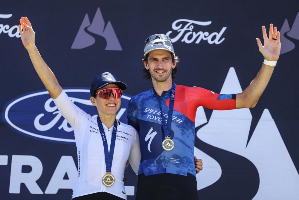 Candice Lill (left) and Matt Beers (right) made their 2026 season debuts at the Ford Trailseeker Banhoek and rode away the victors from hard-fought and fast-paced elite women’s and men’s battles. Photo by Max Sullivan.