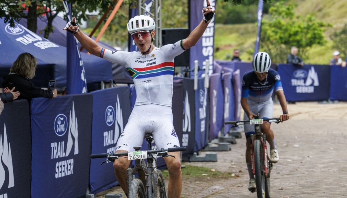 Marc Pritzen outsprinted Luke Moir to win in Wellington and secure the 2026 Ford Trailseeker Series title in fine style.